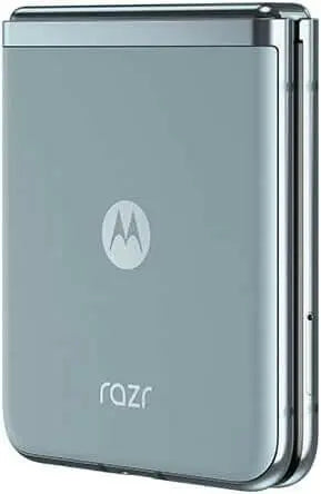 Motorola Razr 40 Ultra XT2321-1 Dual-Sim 256GB ROM + 12GB RAM 2023 5G SmartPhone UAE Version + Gift Motobuds 250 Ear buds (Viva Magenta)