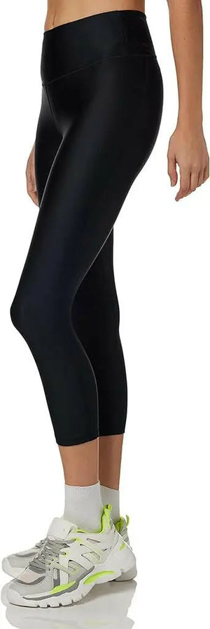 Womens Tech Hi Capri Tights